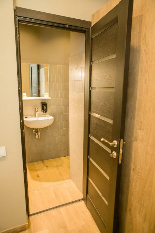 Poet Apartments Odessa Esterno foto